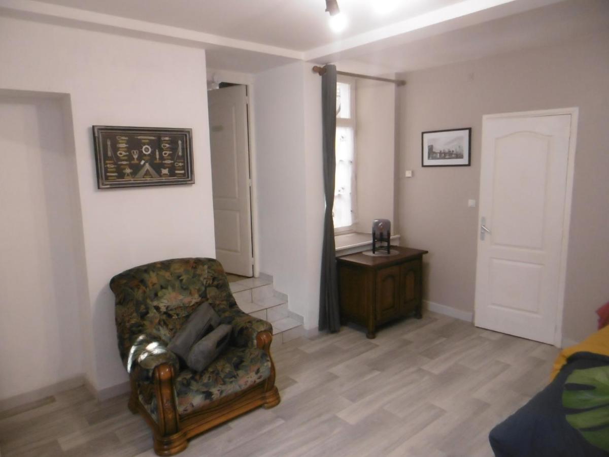 Studio Au Pied De La Cathedrale Notre Dame บูโลญ-ซูร์-แมร์ ภายนอก รูปภาพ